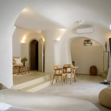 Oia Treasures Art Suites Buitenkant foto
