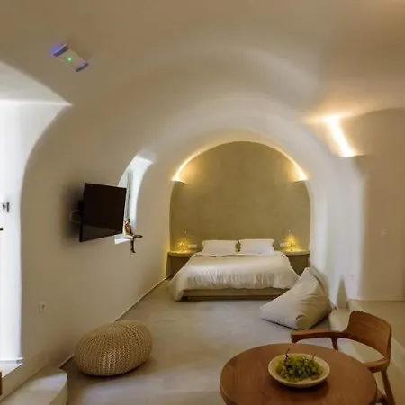 Oia Treasures Art Suites Buitenkant foto