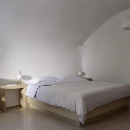 Oia Treasures Art Suites Buitenkant foto