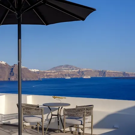 Oia Treasures Art Suites Buitenkant foto